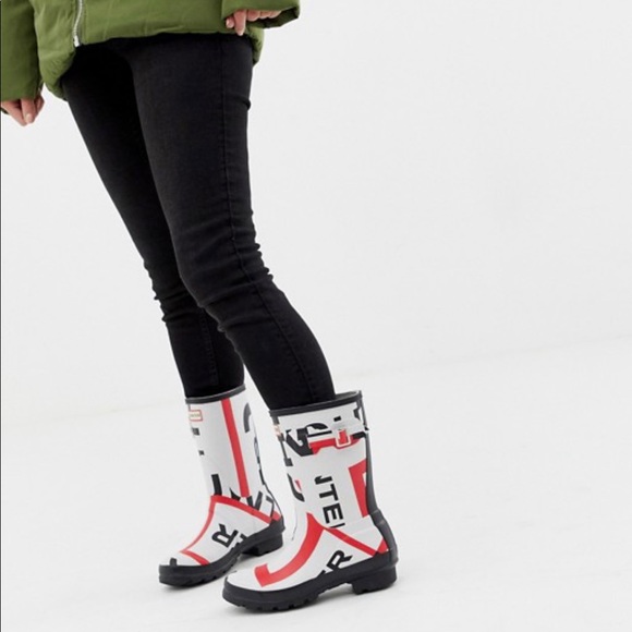 hunter exploded logo chelsea boots